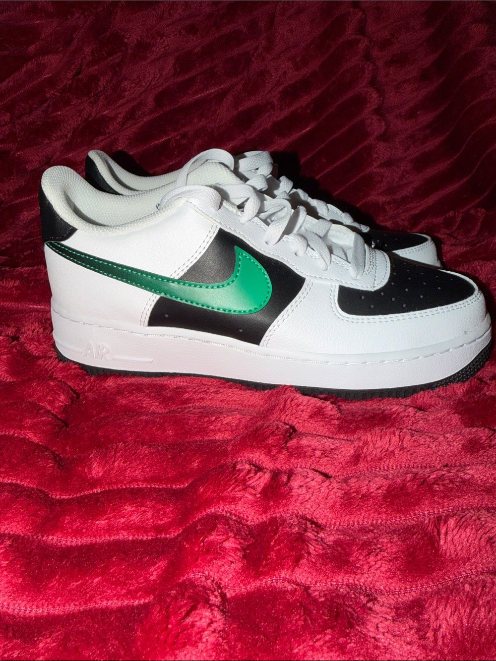 Nike Air Force 1 size 6Y (women’s 7.5) - Picture 3 of 6